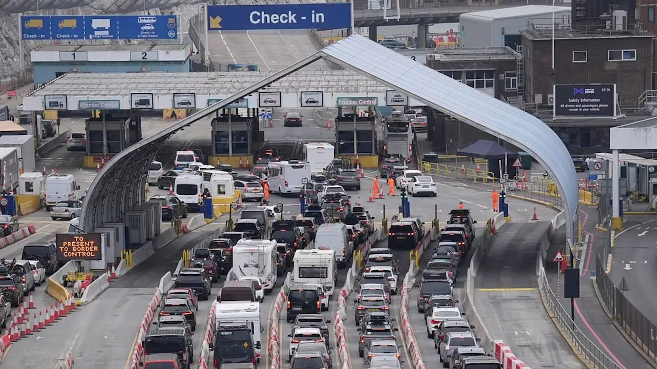Dover's Biometric Bottleneck: Why France's EES Delay is Stranding UK Holidaymakers
