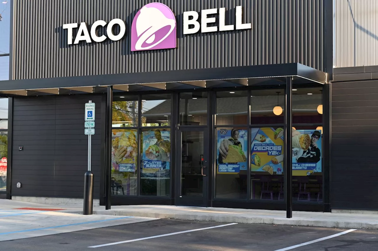 Taco Bell and Taylor Farms Face Legal Heat Over Mexico-Sourced Lettuce Outbreak