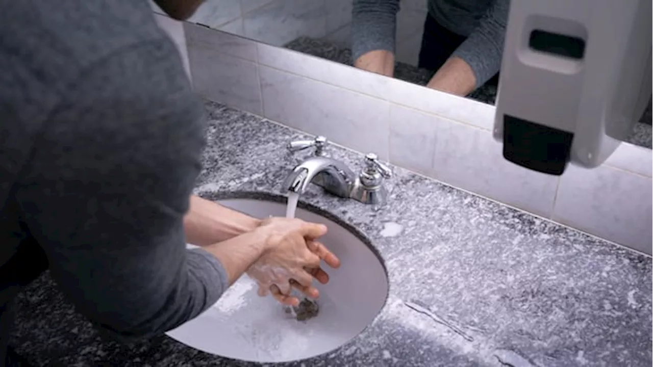 Regina's 43% Hand Hygiene Failure: A Systemic Safety Gap in Saskatchewan Hospitals