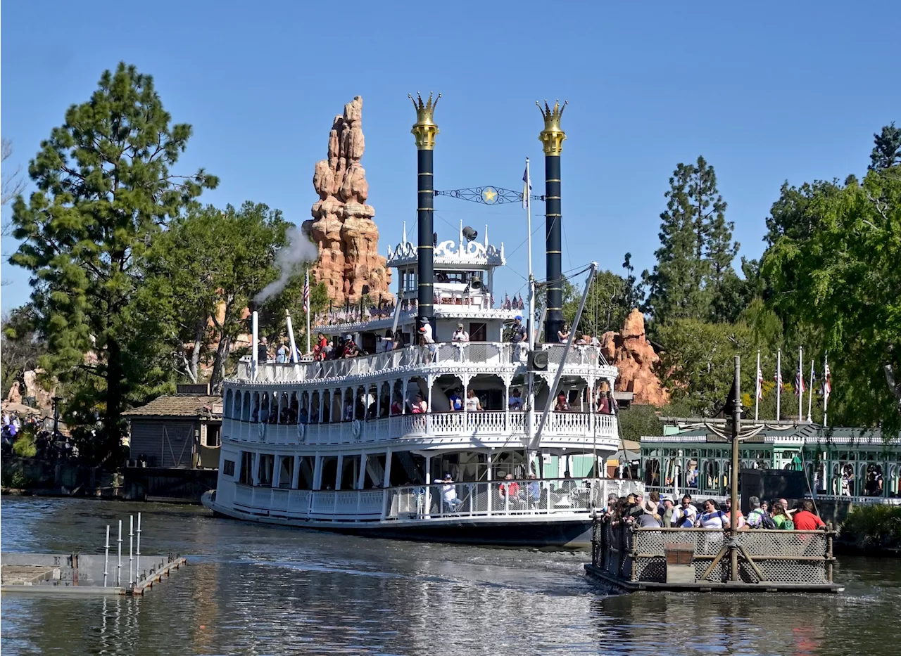 The Frontierland Dip: When Anaheim’s Heat Breaks the Disneyland Magic