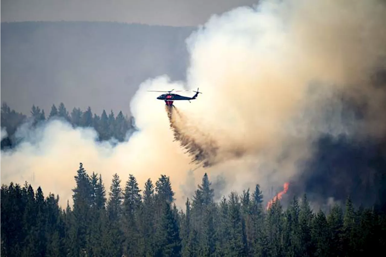 Oregon's Akawa Butte Fire Becomes Top National Priority as Homes Burn