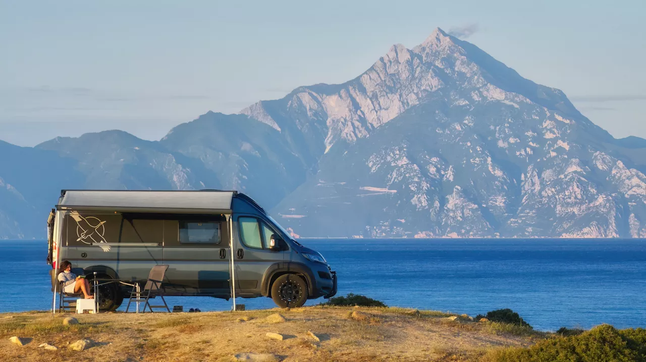 Powering the Digital Nomad: Essential Tech for MacBook Pro Campers