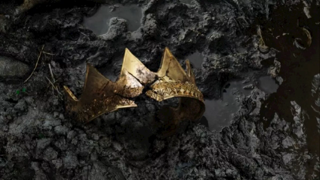 Westeros Hits Stratford: 'The Mad King' Debuts Amidst Scheduling Chaos