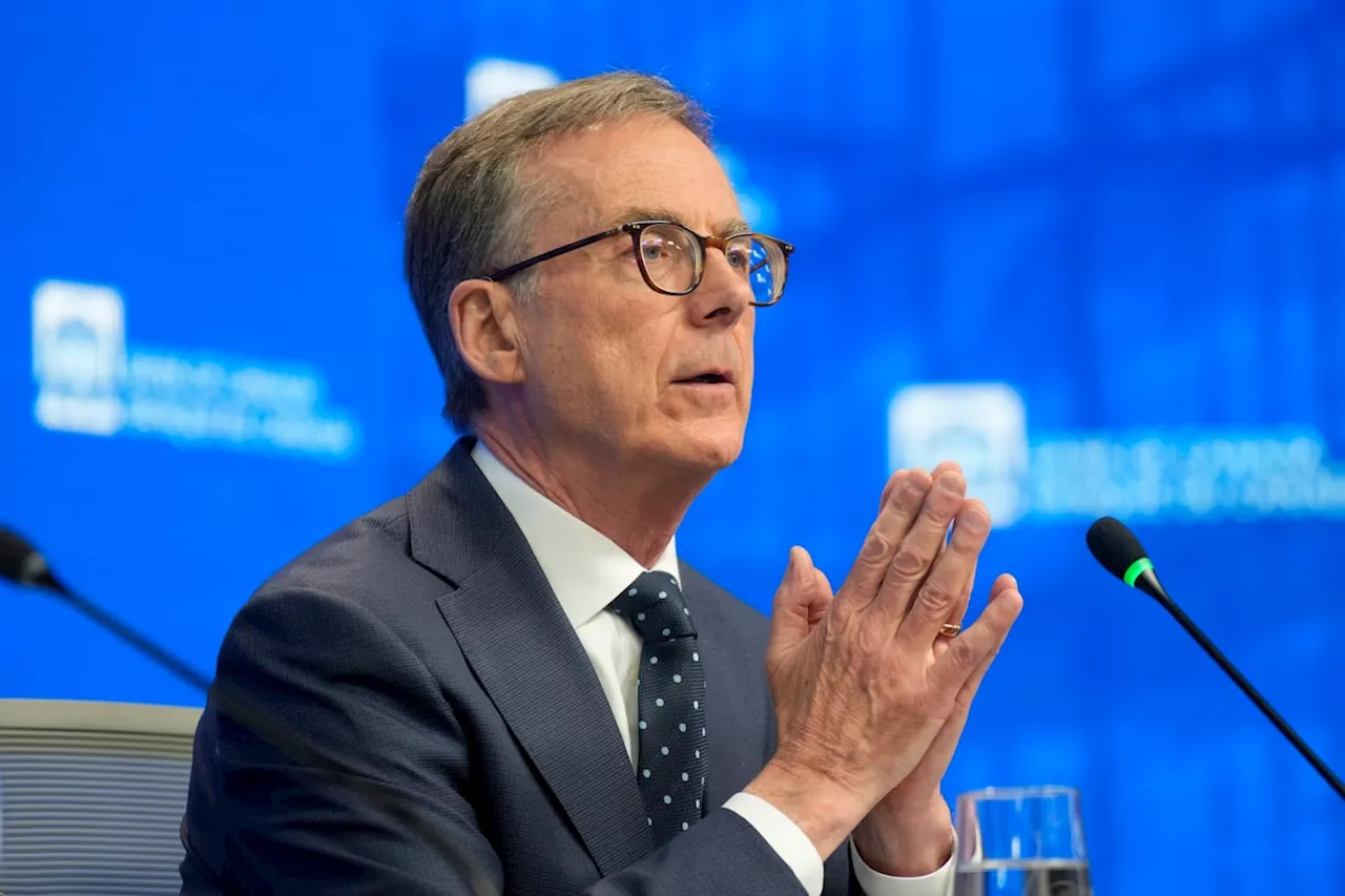 Bank of Canada Under Fire for Using 'Scab' Labour During Security Strike