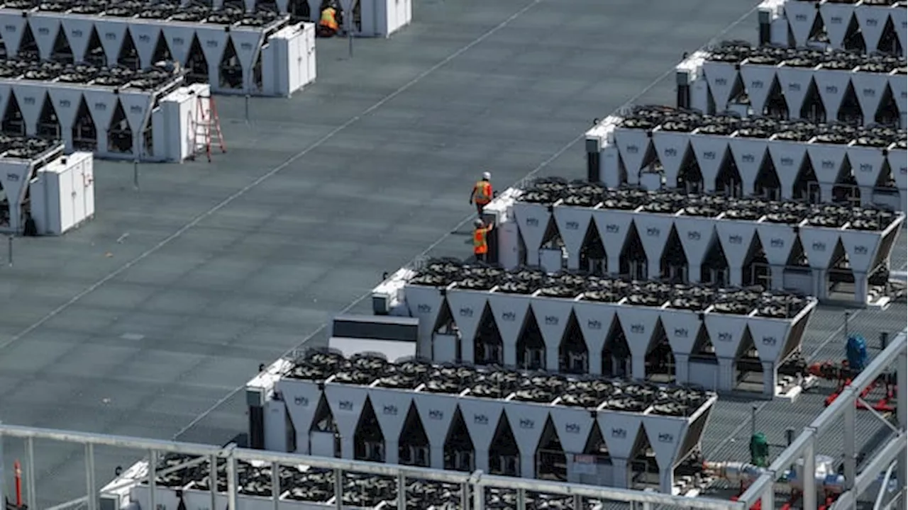 Mississauga Pauses Data Centre Approvals to Study Environmental Risks