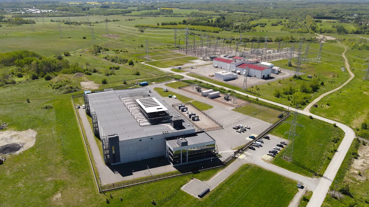The High Cost of AI: How Data Center Expansion is Displacing American Homeowners