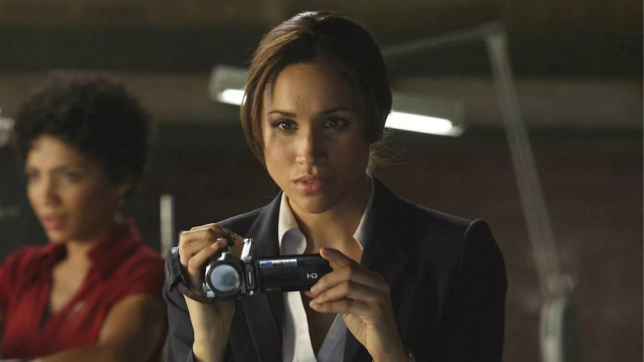 Beyond the X-Files: How Fringe Perfected the Sci-Fi Mystery Box
