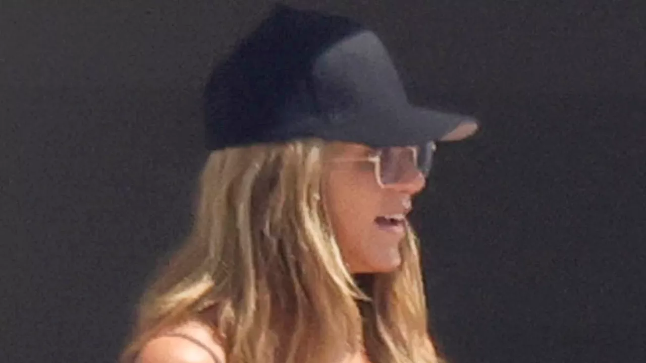 Beyond the Hollywood Spotlight: Jennifer Aniston’s Quiet Pivot with Jim Curtis
