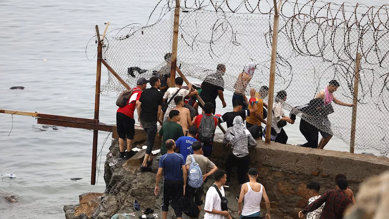 Trump Uses Ceuta Migrant Crisis to Warn of US 'Invasion'