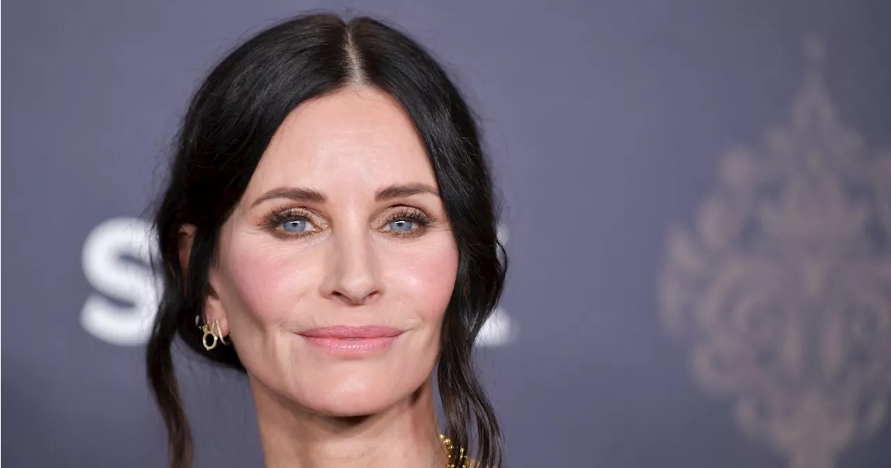 Beyond the Malibu Sighting: Decoding Courteney Cox's Woven Summer Accessory