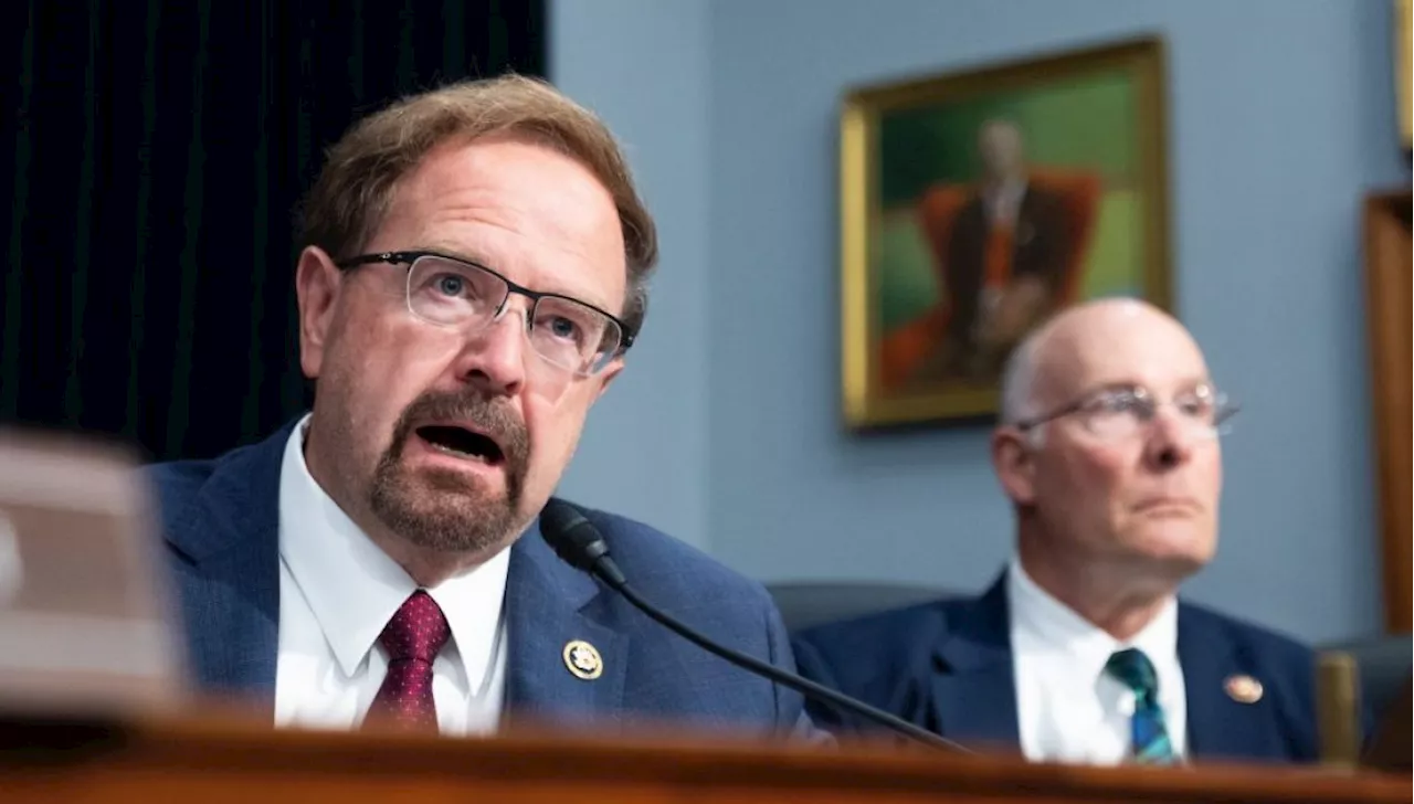 Beyond the Handwritten Notes: The Ethics Case Against Rep. Chuck Edwards