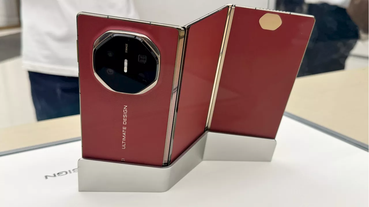 Why Your Next Foldable Phone Will Still Cost a Fortune