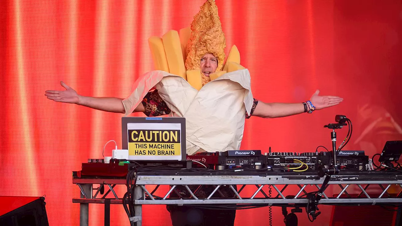 Fish, Chips, and Airhorns: Fatboy Slim’s Eccentric Dorset Finale
