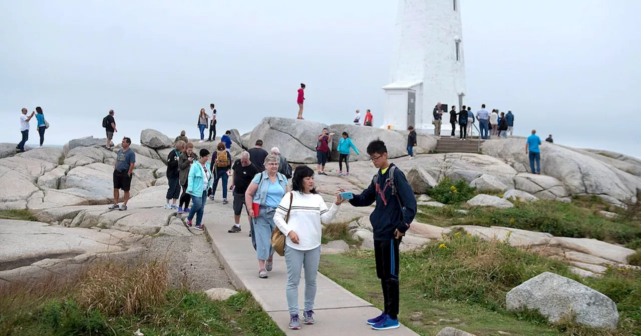 Canada’s Tourism Surge: How Exchange Rates and Border Tensions are Fueling a Record Summer
