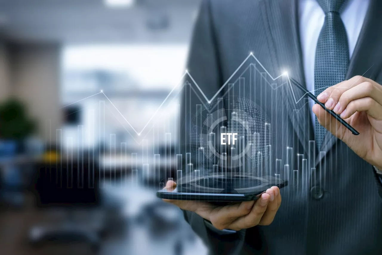 Leveraged Bets and Income Pivots: Analyzing July's Canadian ETF Surge