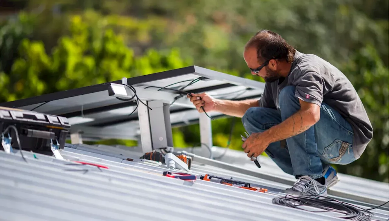 DOE’s $489 Million Puerto Rico Loan Signals a Pivot Toward Fossil Fuels