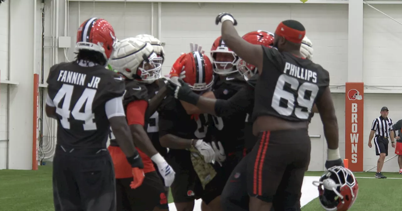 Inside the Browns' Indoor Pivot: Watson's Volatility and the Race for the Starting Role