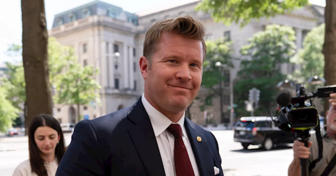 Elite Operators' Rights: Senator Tim Sheehy's Nationwide Concealed Carry Proposal