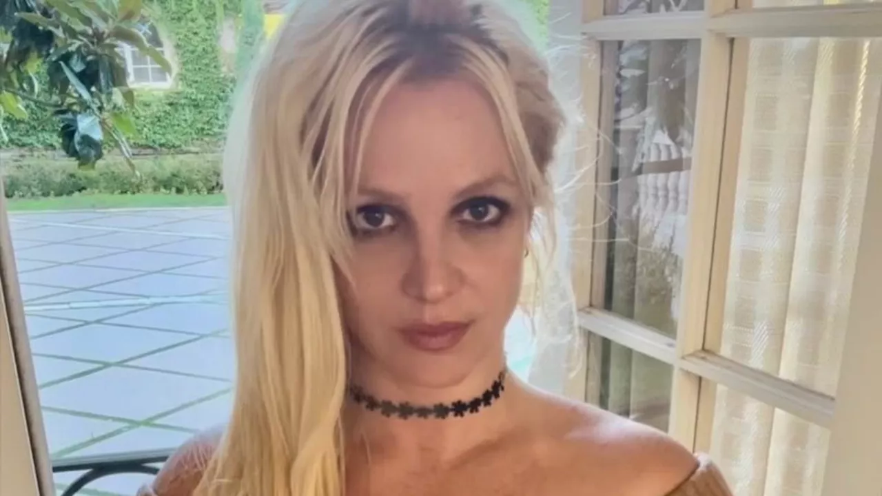 Britney Spears’ X Outburst: The Lingering Trauma of the Spears Family Beach Incident