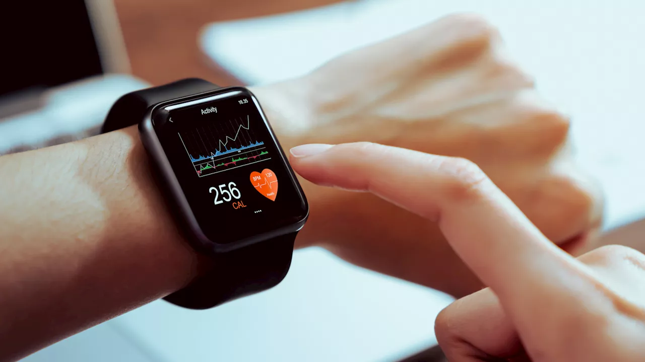 Light vs. Electricity: The Growing Tech Divide in Smartwatch Heart Monitoring