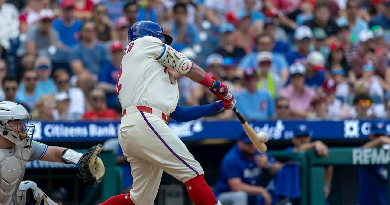 Schwarber’s Power Surge Rescues Phillies from Blue Jays Sweep