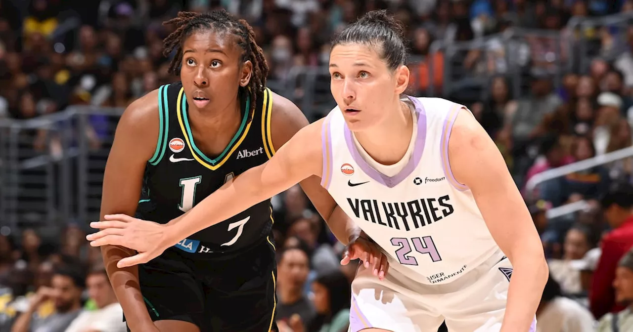 Valkyries' Heat Wave: Zandalasini's Perfect Night Sinks the Sparks