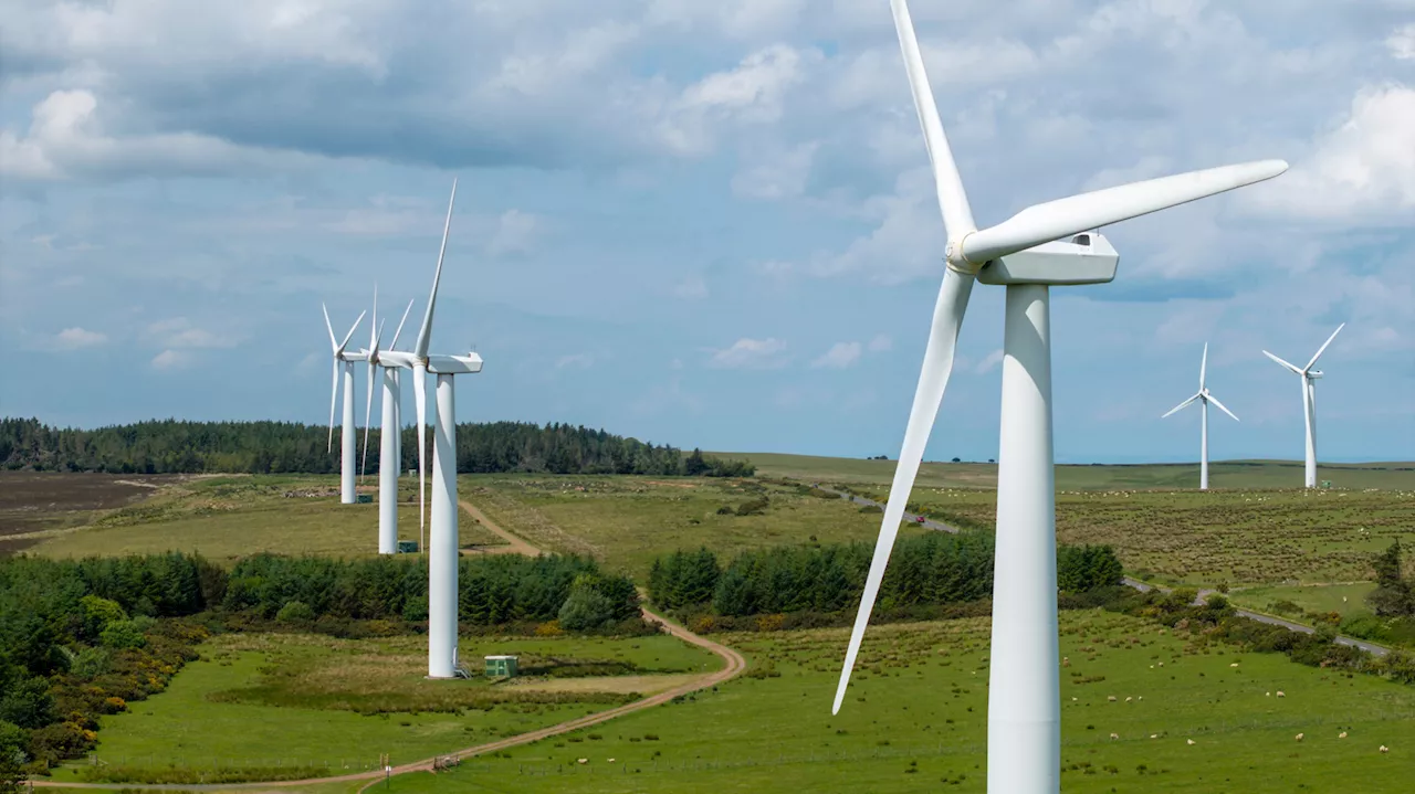 How MidAmerican Energy is Using Radar to Cut Wind Farm Light Pollution by 95%