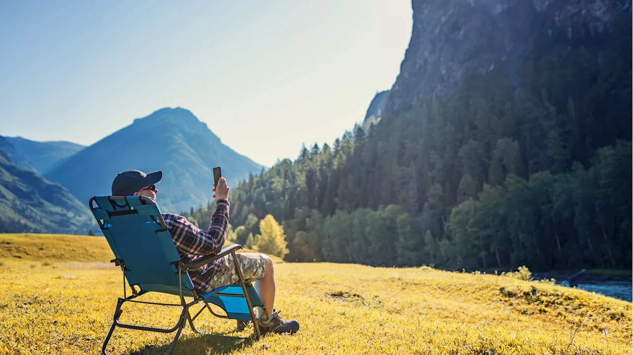 Beyond Cameras: The Smart Tech Strategy for a Secure Vacation
