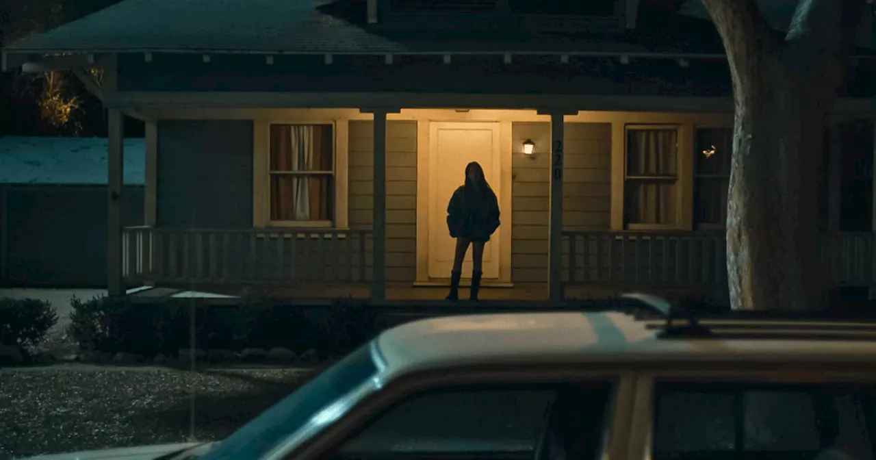 Critics Crown 'Camp Miasma' While Audiences Stay Loyal to 'Obsession'