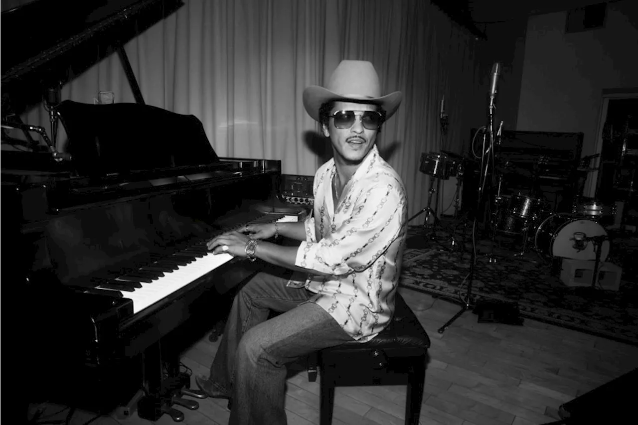 Bruno Mars’ Spanish Pivot: How 'Lo Arriesgo Todo' Rewrites the Radio Playbook