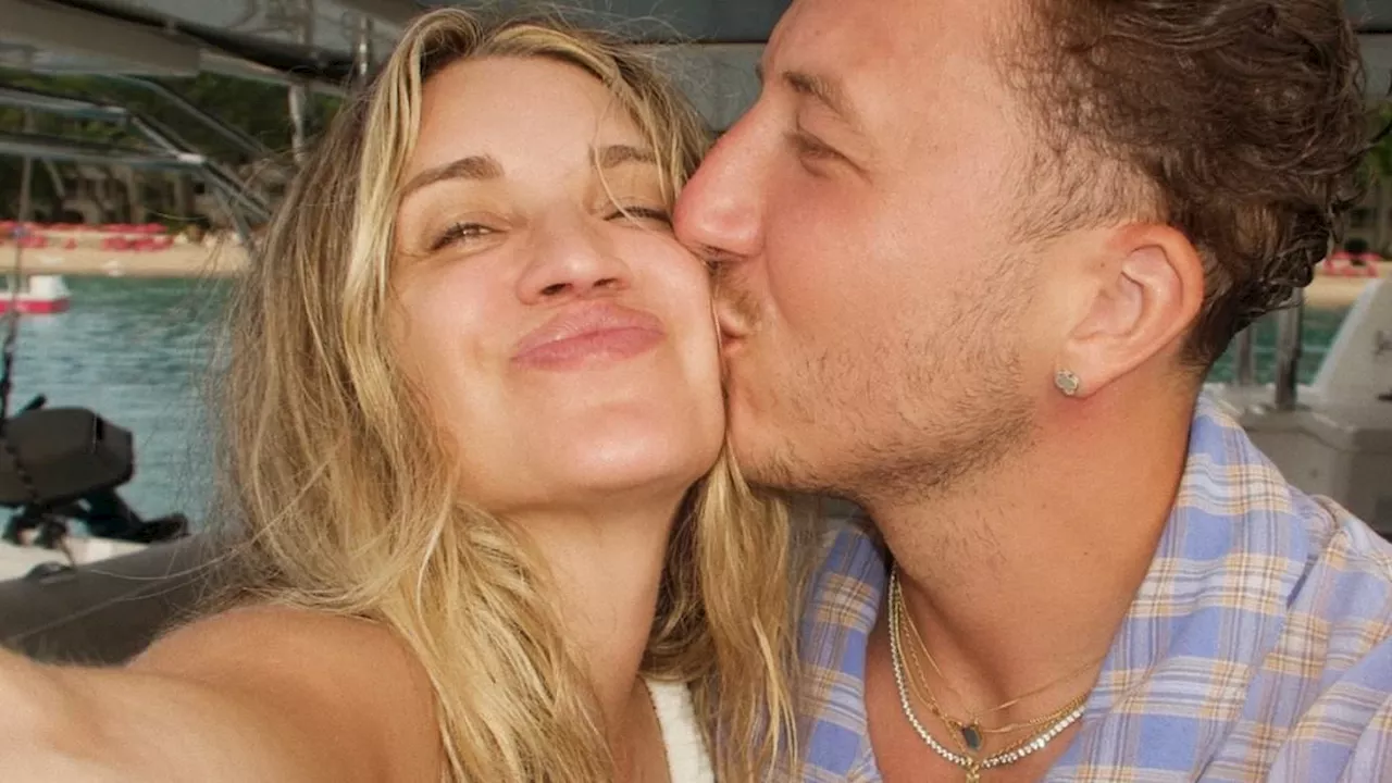 Ashley Roberts' Barbados Escape Amid Pussycat Dolls Tour Turmoil