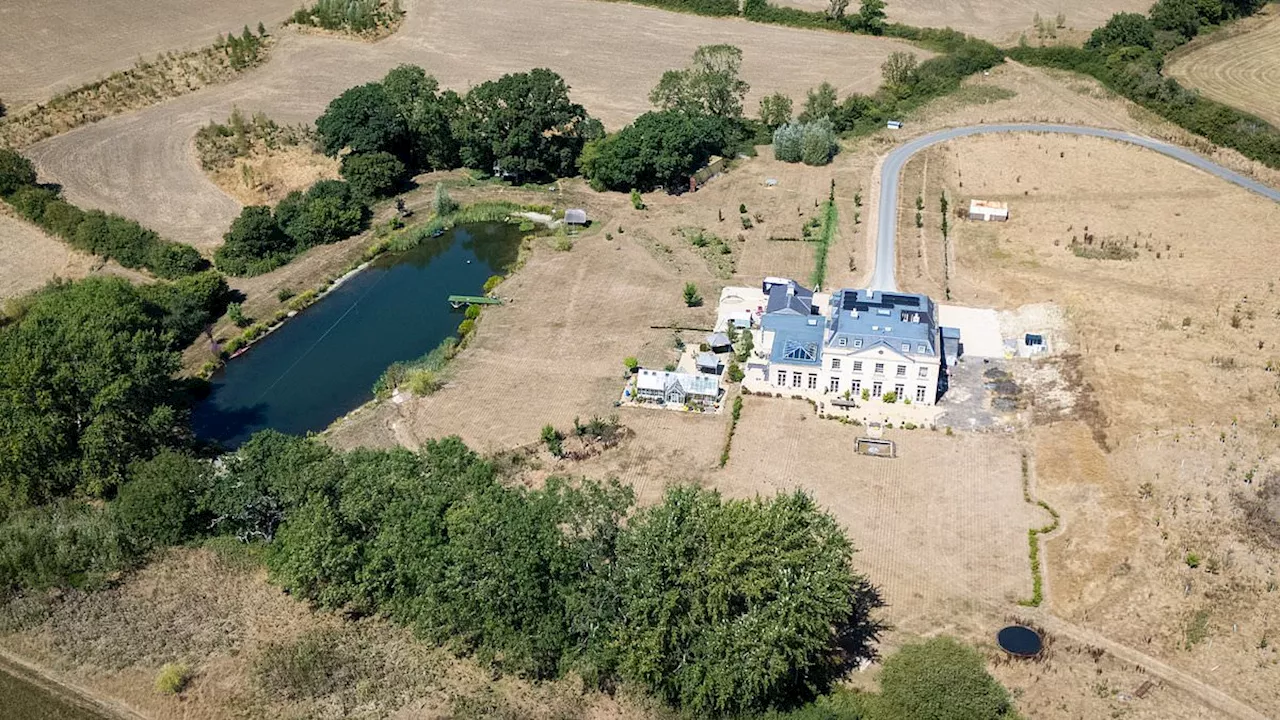 Sarah Beeny’s Somerset Estate Turns Brown Amidst England’s Wider Drought Crisis