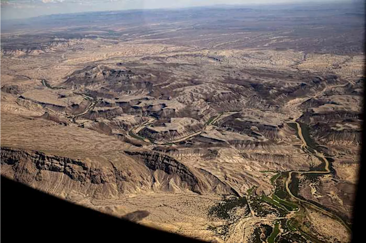 The Big Bend Divide: Why Texas Republicans are Splitting Over the Border Wall