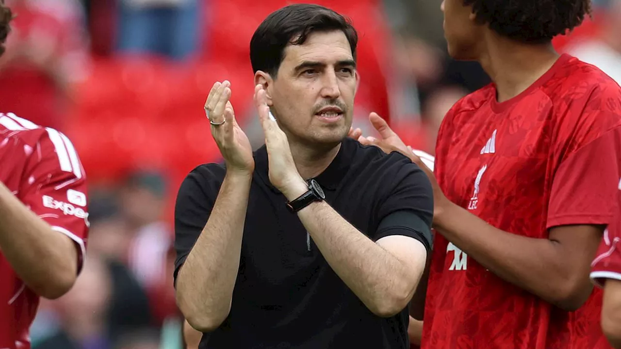 Carragher Warns Liverpool's Midfield Void Could Derail Iraola's Title Ambitions