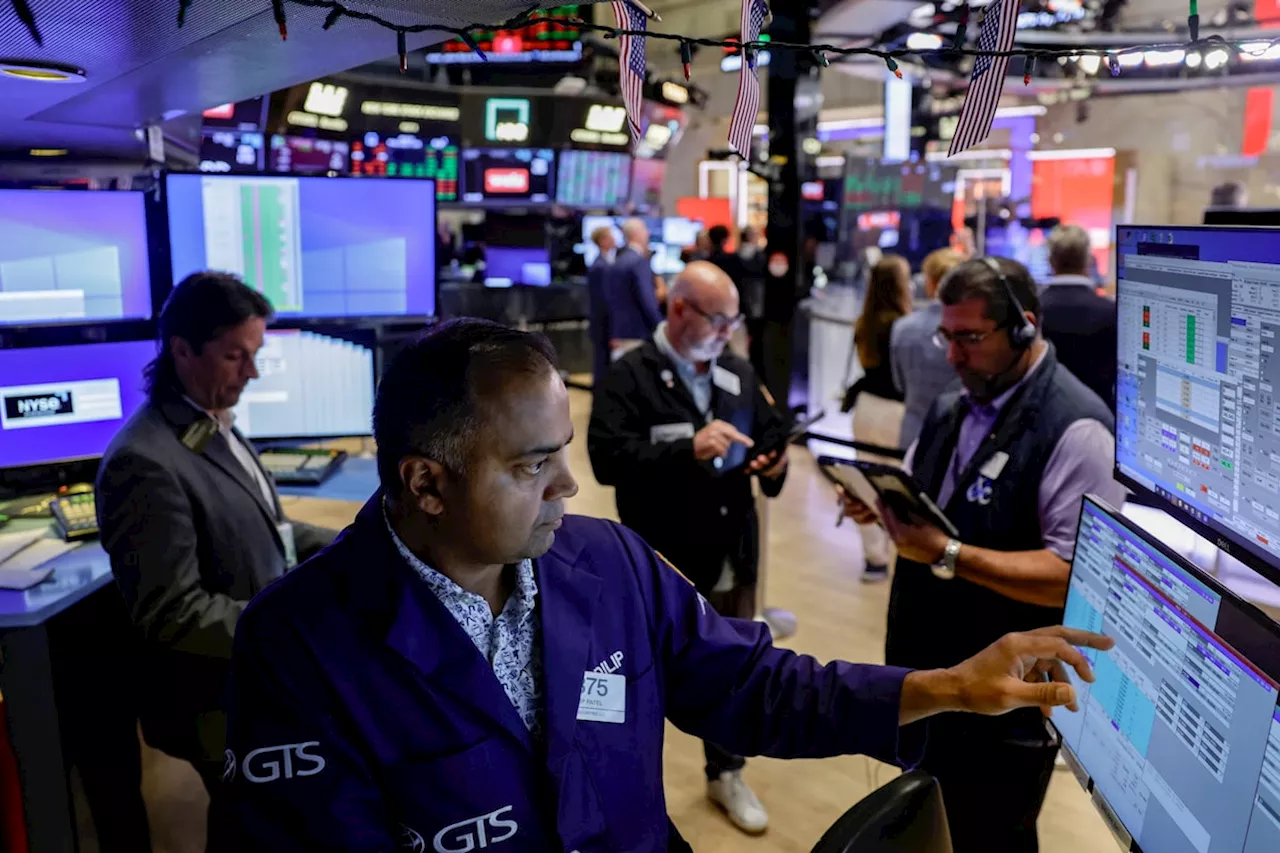 Markets Volatile as US Inflation Cools and Iran Blockade Looms