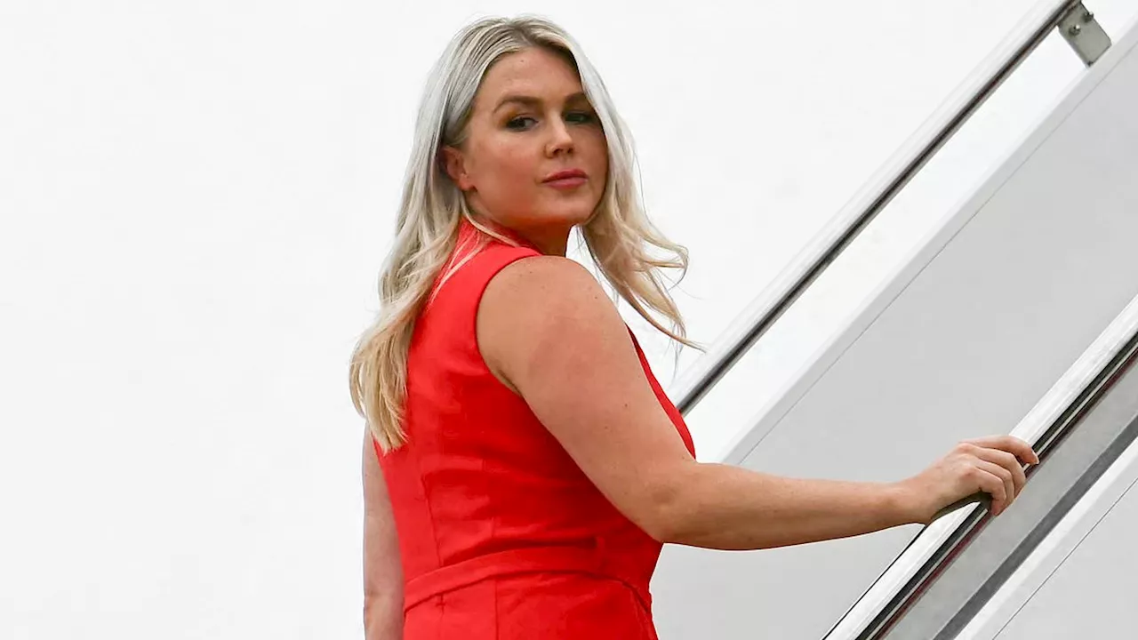 Karoline Leavitt’s Exit: A High-Stakes Vacuum at the White House Podium