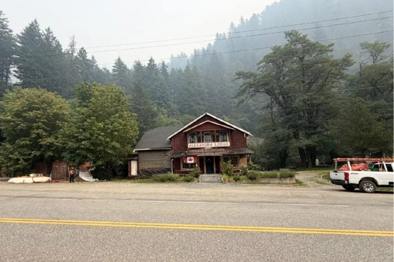 Battle for the Fraser Canyon: 64,000-Hectare Ainslie Creek Fire Threatens Key Arteries