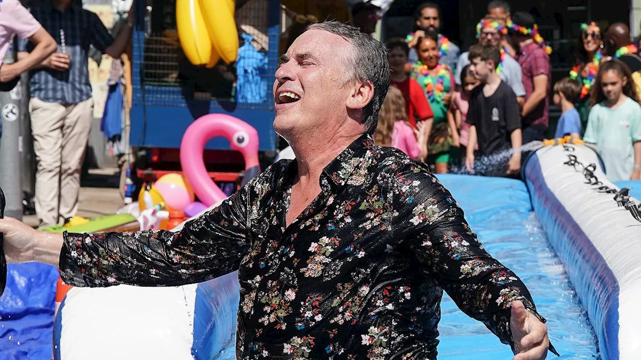 Shane Richie's Return to EastEnders Amid Legal and Personal Turmoil