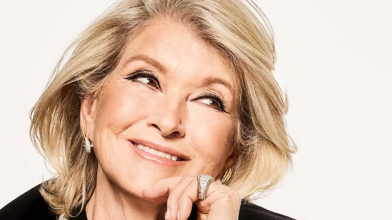 Martha Stewart’s 85-Year-Old Blueprint: Fillers, Peptides, and 6:30 AM Pilates