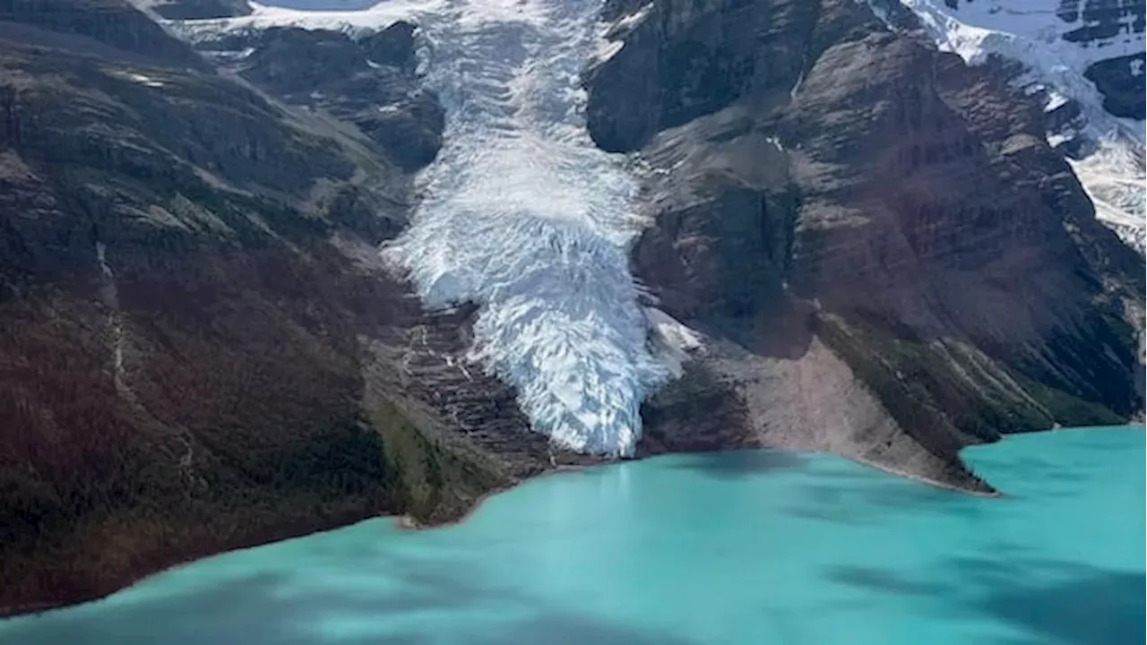The Ice Has Broken: Berg Glacier’s Separation from Berg Lake