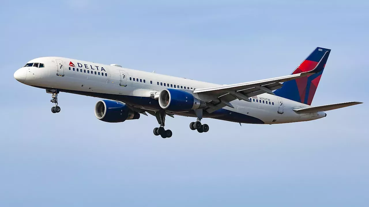 Safety Over Schedule: Delta DL437's Emergency Diversion to Detroit