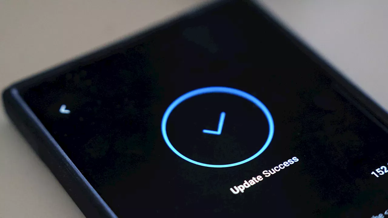 Why a Weekly Power Cycle is Your Best Defense Against Memory Leaks and Malware