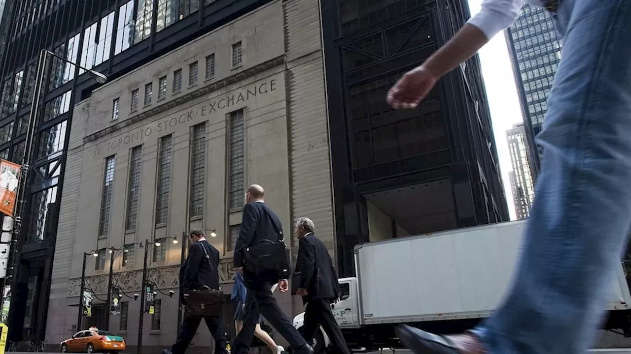 Trade War Fears Trump GDP Gains as S&P/TSX Plummets