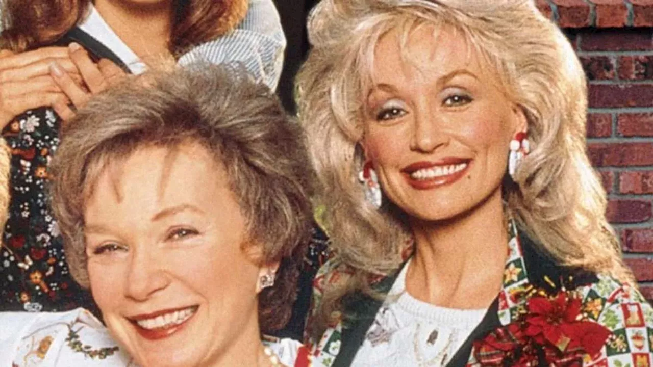 Shirley MacLaine Breaks Silence in Malibu Amid Dolly Parton’s $450M Estate Uncertainty