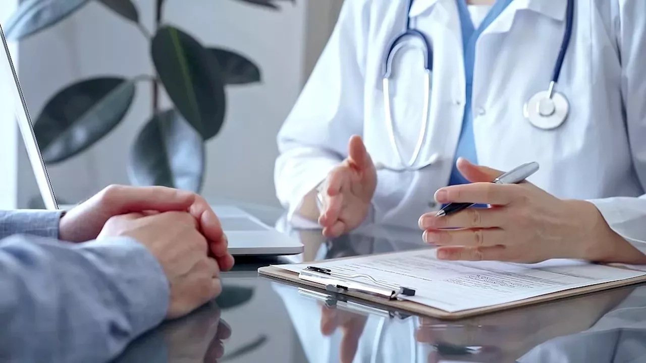 The 'Politeness Tax': How Addressing Doctors by Name Boosts Reply Rates