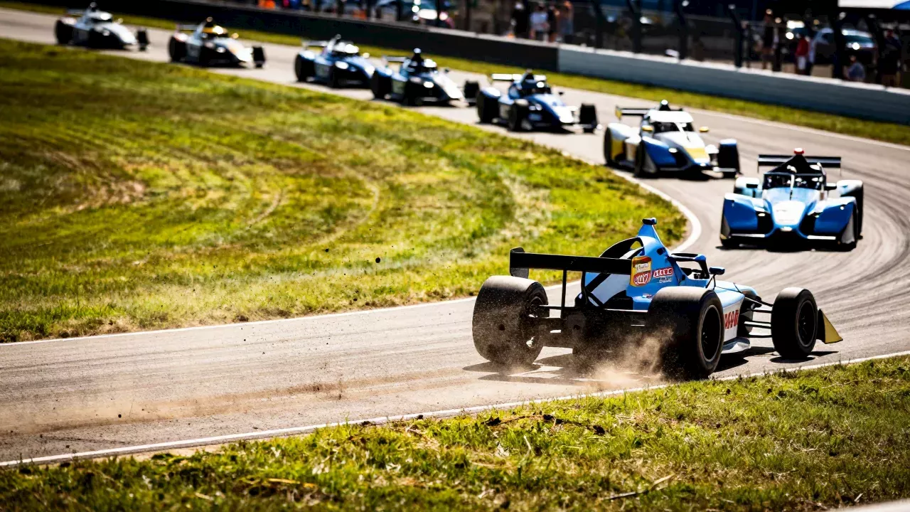 Van Gisbergen Triumphs as RFK Racing and Kyle Larson Crash Out of Stage 1