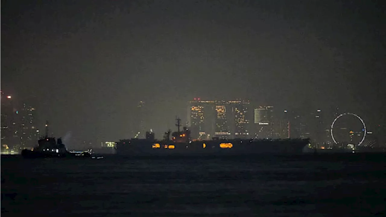 Homebound: USS Abraham Lincoln Transits Singapore After Middle East Tour