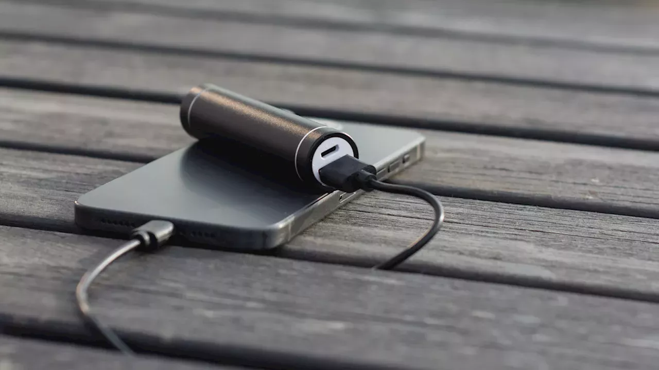 Pocket-Sized Power: Can Anker’s Tiny Nano Charger Replace Your Bulky Battery Pack?