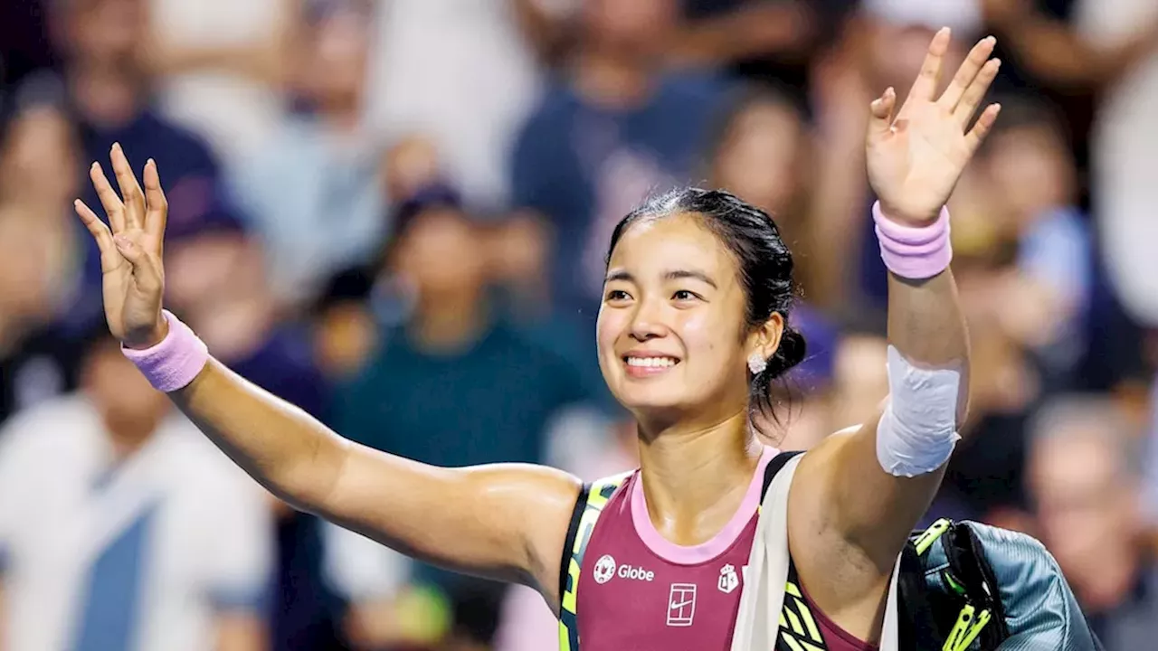Alex Eala's fans pack U.S. Open practice court with Filipino flags and 'Laban Alex' hats
