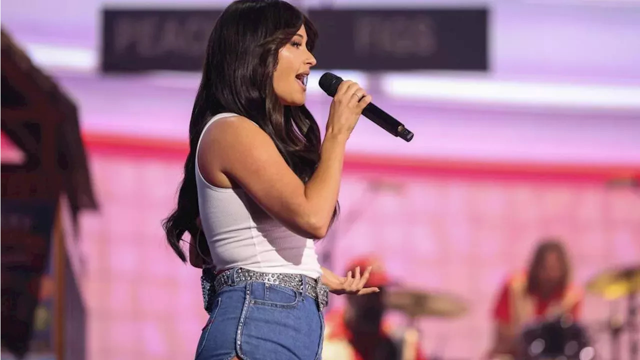 Musgraves and Sivan Finally Bring 'Easy' to the MSG Stage